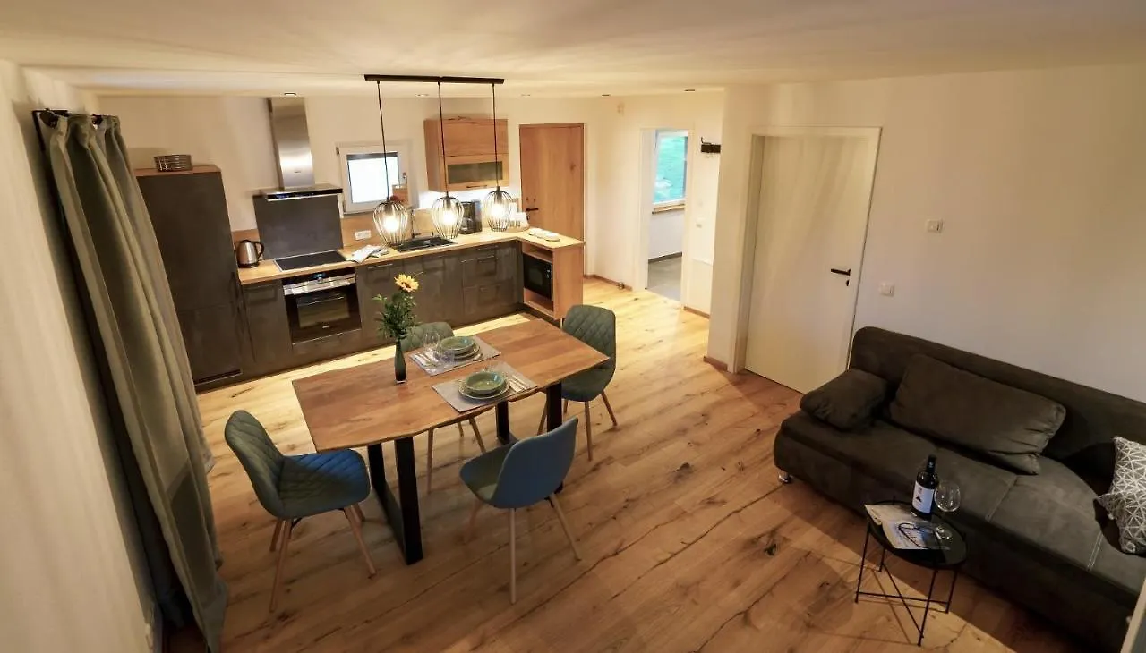 Ferienwohnung Pölzl Chieming